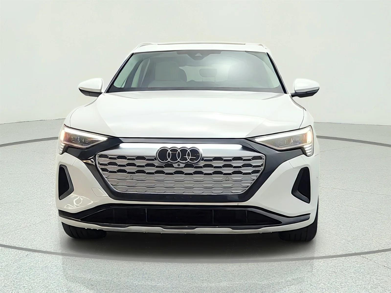 audi q8 e-tron 2024 WA16AAGE8RB012620 image audi q8 e-tron 2024 WA16AAGE8RB012620 image
